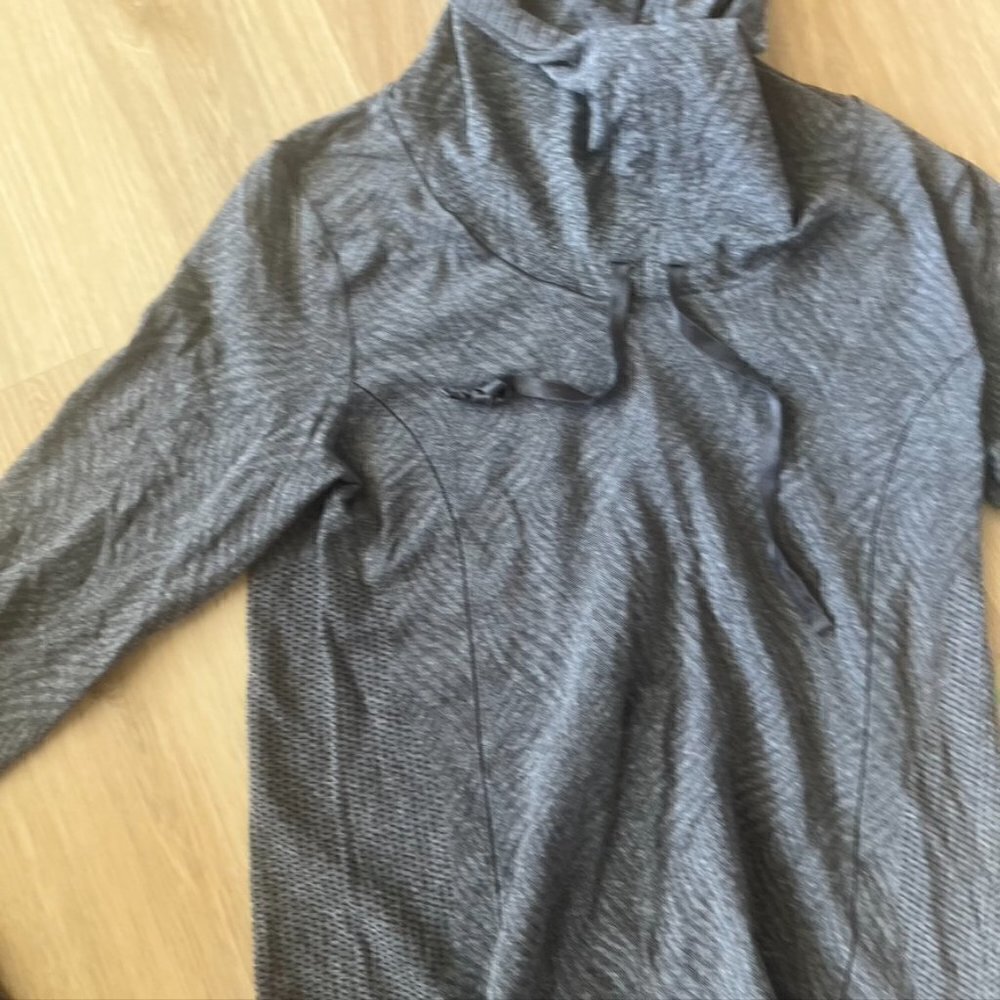 Moving Comfort Chic Hoodie Hooded Shirt Gray Funnel Neck Medium - Picture 5 of 9